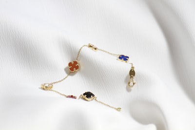 Collier Essence